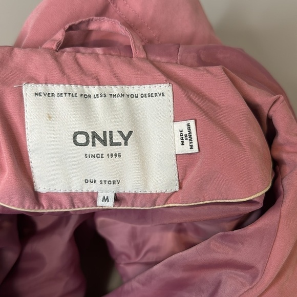 ONLY Women’s Pink Long Sleeve Full Zip Soft Jacket Sz M - Picture 6 of 7